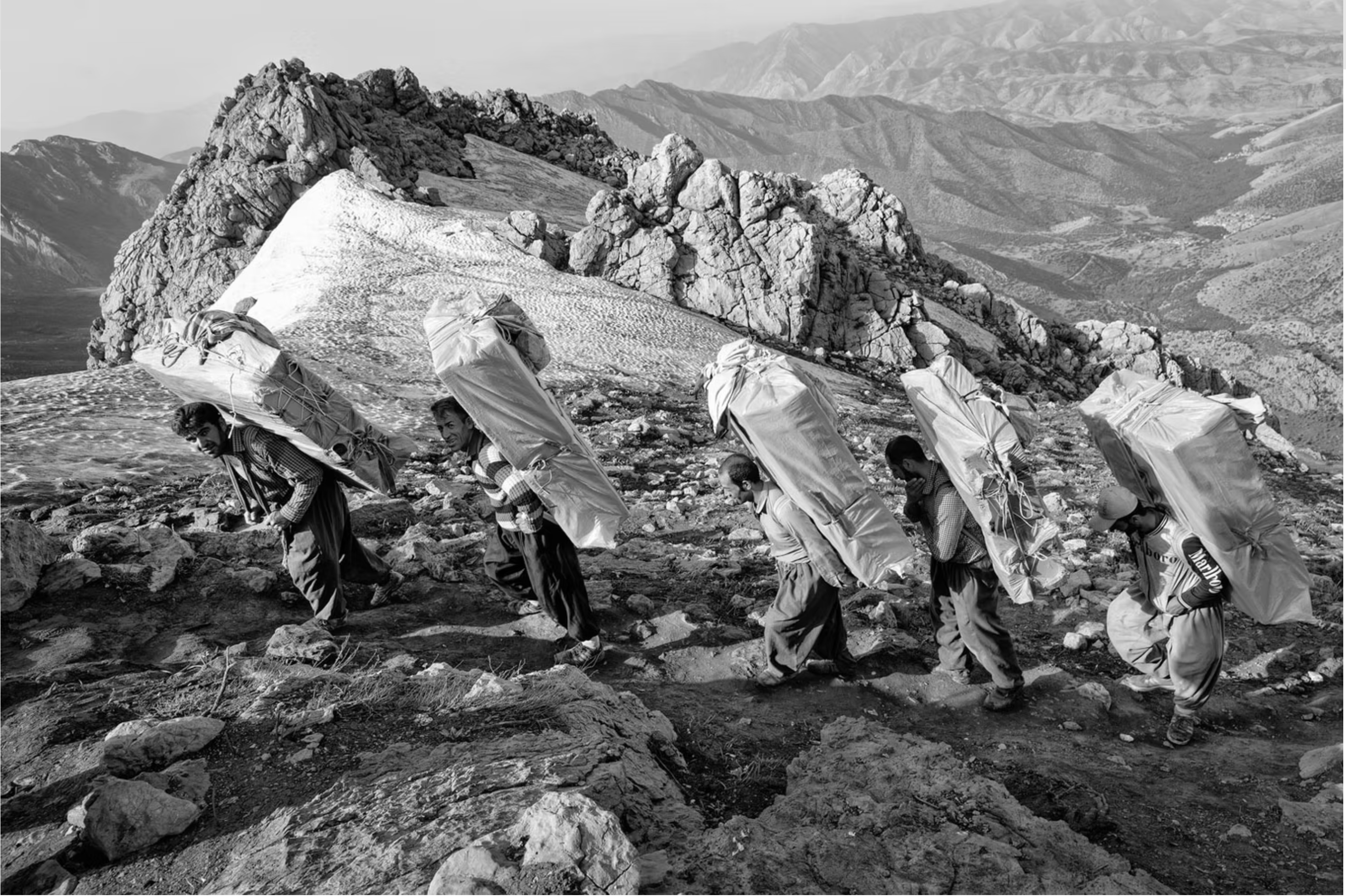 ابراهیم علیپور عکس کولبر 