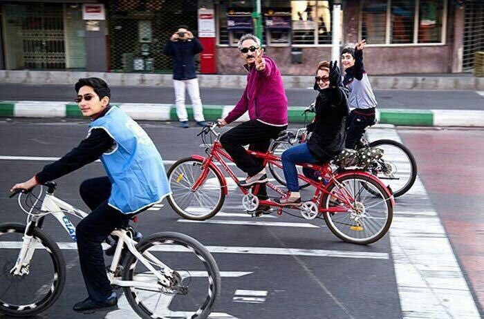 cyclist family